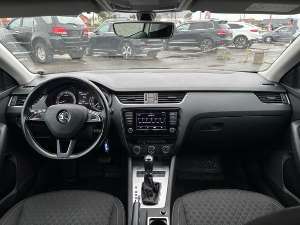 Skoda Octavia III (A7) с пробегом 2016 года, цена 1 599 000 рублей, 99000 км, лифтбек, Автокод Объявления