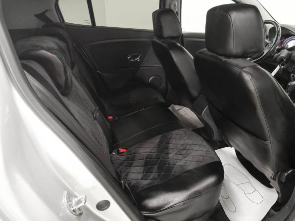 Renault Megane III Рестайлинг с пробегом 2013 года, цена 690 000 рублей, 144139 км, хэтчбек, Автокод Объявления