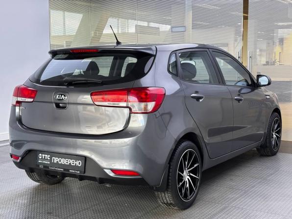 Kia Rio III Рестайлинг с пробегом 2015 года, цена 1 100 000 рублей, 104047 км, хэтчбек, Автокод Объявления