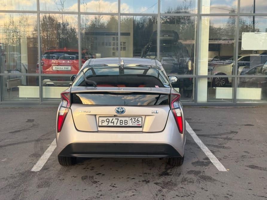Toyota Prius IV (XW50) Санкт-Петербург  - изображение 6