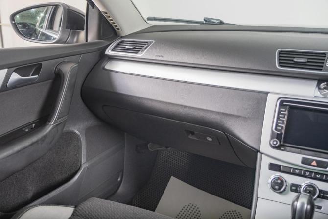 Volkswagen Passat B7 с пробегом 2014 года, цена 1 239 000 рублей, 83000 км, универсал, Автокод Объявления