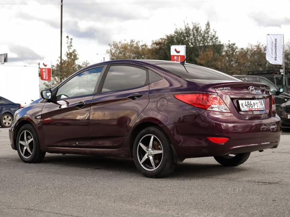 Hyundai Solaris I с пробегом 2012 года, цена 699 000 рублей, 176500 км, седан, Автокод Объявления