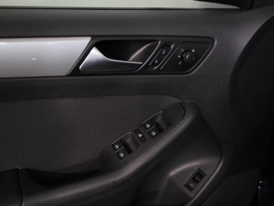 Volkswagen Jetta VI Санкт-Петербург  - изображение 16