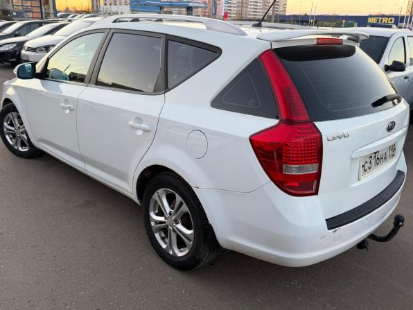 Kia Ceed I Рестайлинг с пробегом 2010 года, цена 515 000 рублей, 232392 км, универсал, Автокод Объявления