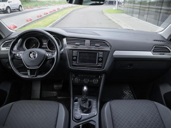 Volkswagen Tiguan II с пробегом 2018 года, цена 2 499 000 рублей, 68328 км, внедорожник, Автокод Объявления