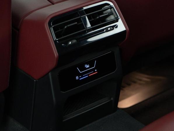 BMW 5 серии VIII (G60/G61/G68) с пробегом 2024 года, цена 6 797 434 рубля, 21714 км, седан, Автокод Объявления