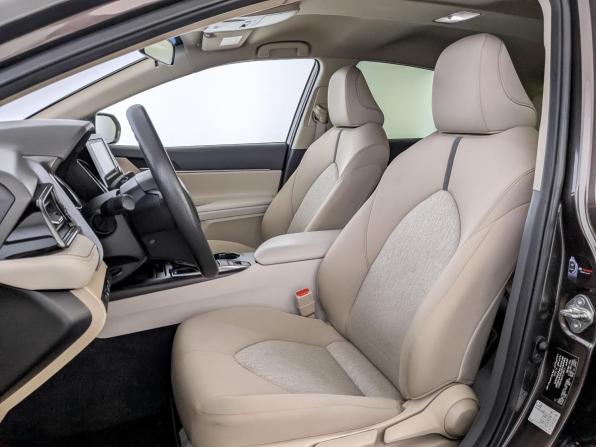 Toyota Camry VIII (XV70) Рестайлинг с пробегом 2022 года, цена 3 125 000 рублей, 68525 км, седан, Автокод Объявления