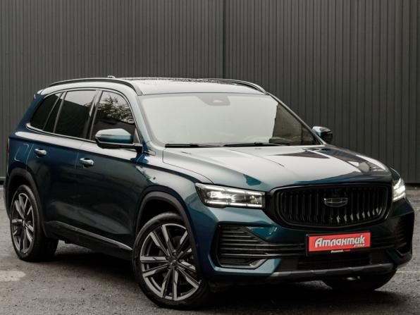 Geely Monjaro I с пробегом 2023 года, цена 2 915 000 рублей, 88842 км, внедорожник, Автокод Объявления