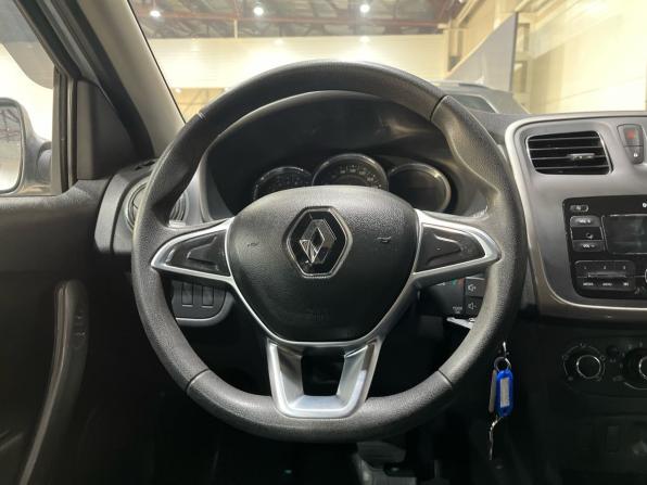 Renault Sandero II Рестайлинг с пробегом 2020 года, цена 990 000 рублей, 82124 км, хэтчбек, Автокод Объявления