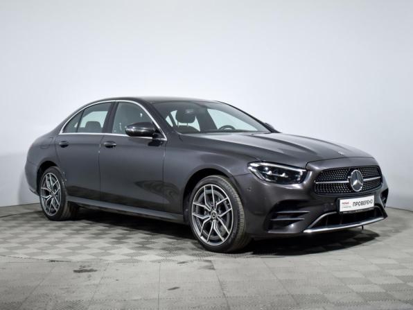 Mercedes-Benz E-Класс V (W213 S213 C238) Рестайлинг с пробегом 2021 года, цена 4 935 000 рублей, 36016 км, седан, Автокод Объявления