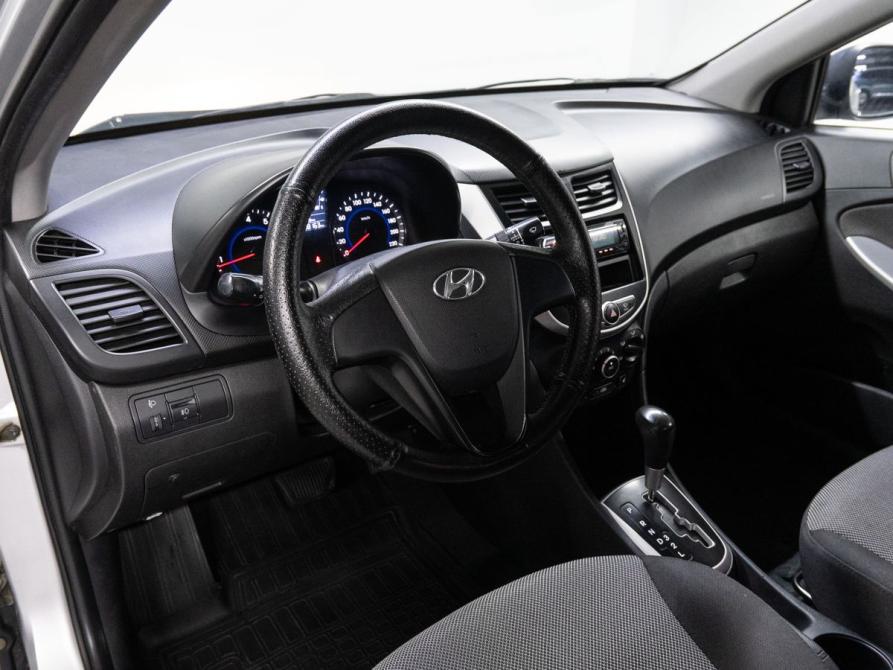 Hyundai Solaris I Тюмень  - изображение 10
