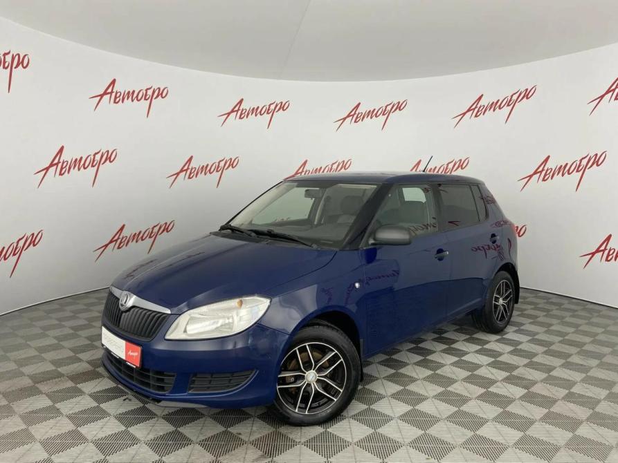 Skoda Fabia II Рестайлинг Псков  - изображение 1
