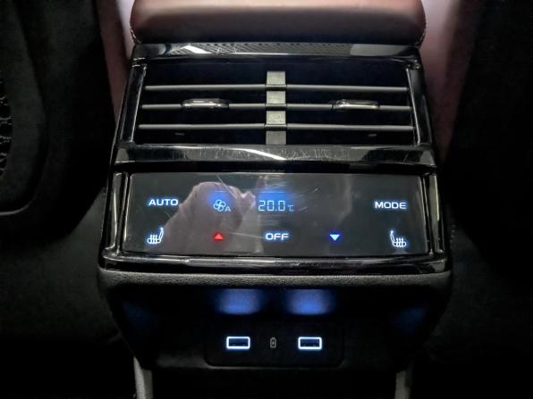 Geely Monjaro I с пробегом 2023 года, цена 3 250 000 рублей, 37140 км, внедорожник, Автокод Объявления