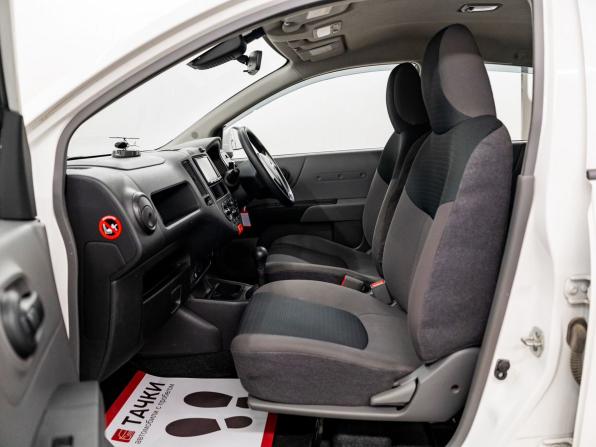Nissan AD III Рестайлинг с пробегом 2021 года, цена 860 000 рублей, 180150 км, универсал, Автокод Объявления