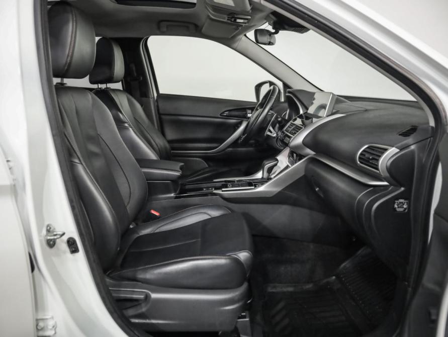 Mitsubishi Eclipse Cross I Санкт-Петербург  - изображение 23