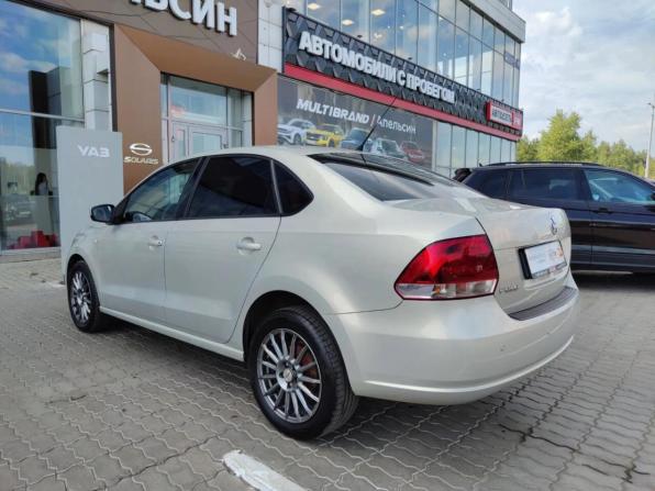 Volkswagen Polo V с пробегом 2011 года, цена 695 000 рублей, 154827 км, седан, Автокод Объявления