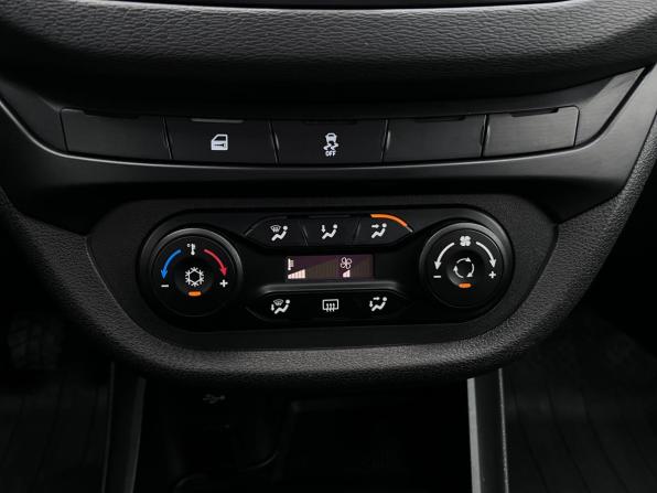 Lada (ВАЗ) Vesta I с пробегом 2018 года, цена 870 000 рублей, 95670 км, седан, Автокод Объявления