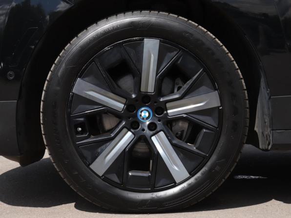 BMW iX I (I20) с пробегом 2022 года, цена 7 300 000 рублей, 38200 км, внедорожник, Автокод Объявления