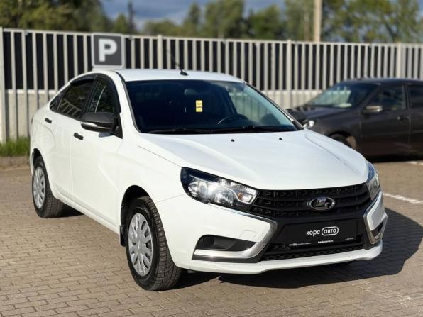 Lada (ВАЗ) Vesta I с пробегом 2022 года, цена 931 800 рублей, 89125 км, седан, Автокод Объявления