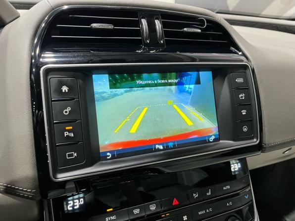Jaguar XE I с пробегом 2015 года, цена 1 795 000 рублей, 157172 км, седан, Автокод Объявления