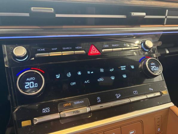 Новый Hyundai Santa Fe V (MX5) 2025 года, цена 5 990 000 рублей, внедорожник, Автокод Объявления
