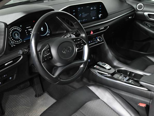 Hyundai Sonata VIII (DN8) с пробегом 2020 года, цена 2 750 000 рублей, 57000 км, седан, Автокод Объявления
