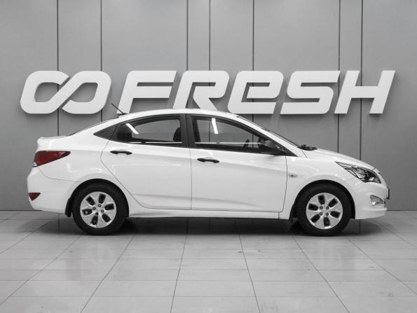 Hyundai Solaris I Рестайлинг с пробегом 2015 года, цена 898 000 рублей, 122450 км, седан, Автокод Объявления