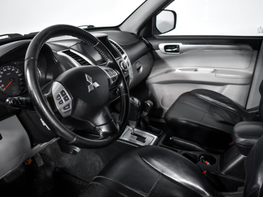 Mitsubishi Pajero Sport II Рестайлинг Санкт-Петербург  - изображение 9