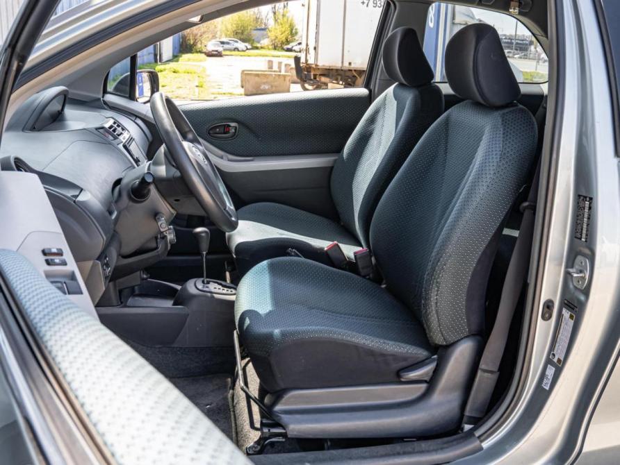 Toyota Yaris II Краснодар  - изображение 10