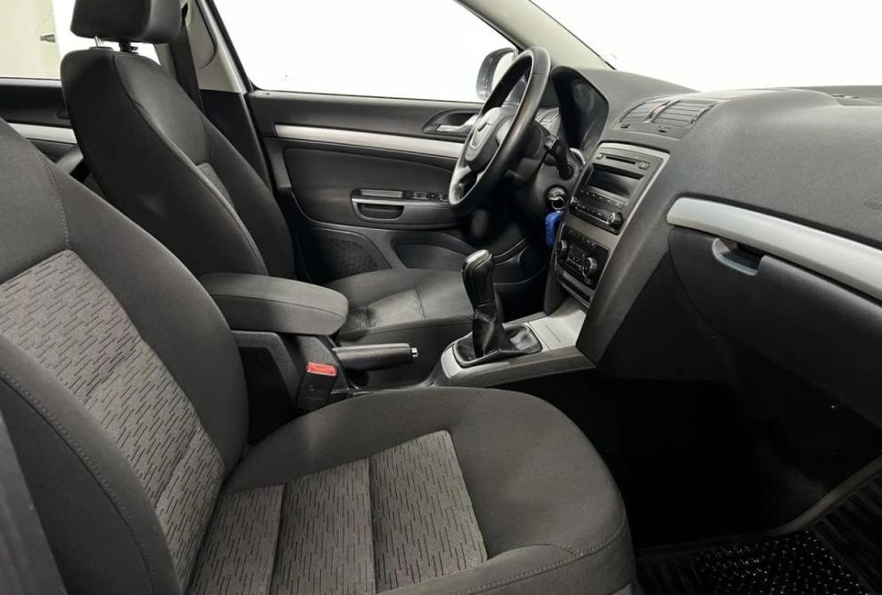 Skoda Octavia II (A5) Рестайлинг Нижний Новгород  - изображение 13