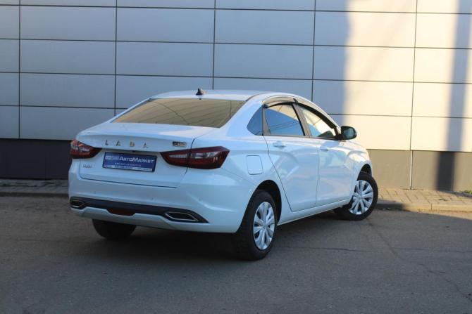 Lada (ВАЗ) Vesta I Рестайлинг (NG) с пробегом 2024 года, цена 1 246 000 рублей, 52278 км, седан, Автокод Объявления
