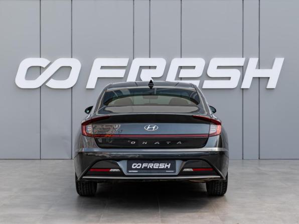 Hyundai Sonata VIII (DN8) с пробегом 2020 года, цена 2 360 000 рублей, 67560 км, седан, Автокод Объявления