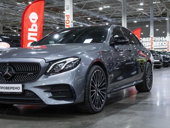 Mercedes-Benz E-Класс AMG V (W213) с пробегом 2017 года, цена 2 999 585 рублей, 211509 км, седан, Автокод Объявления