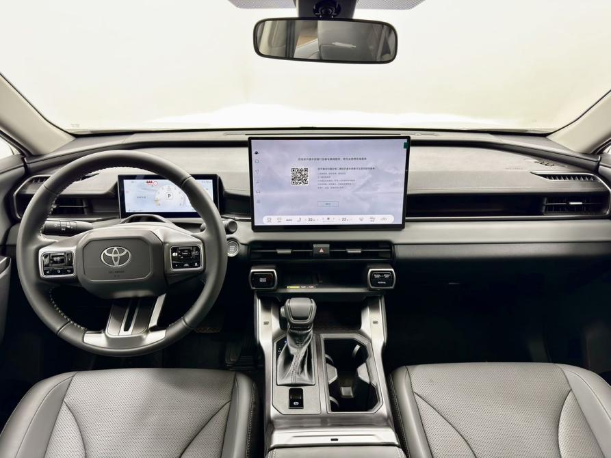 Toyota RAV4 VI (XA60) Вологда  - изображение 17
