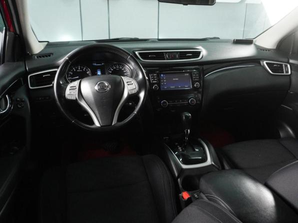 Nissan Qashqai II с пробегом 2017 года, цена 1 549 000 рублей, 127187 км, внедорожник, Автокод Объявления