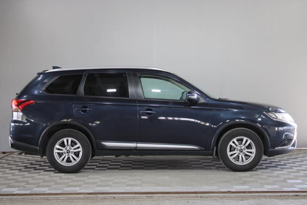 Mitsubishi Outlander III Рестайлинг 3 Санкт-Петербург  - изображение 9