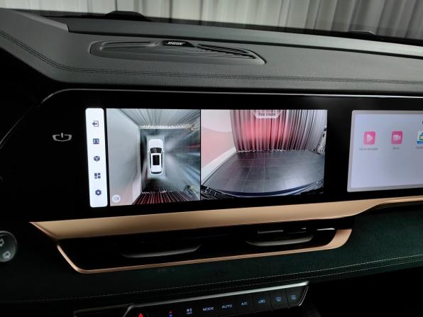 Geely Monjaro I с пробегом 2023 года, цена 3 133 000 рублей, 41570 км, внедорожник, Автокод Объявления