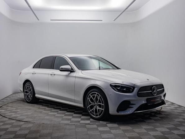 Mercedes-Benz E-Класс V (W213 S213 C238) Рестайлинг с пробегом 2021 года, цена 4 034 000 рублей, 75640 км, седан, Автокод Объявления