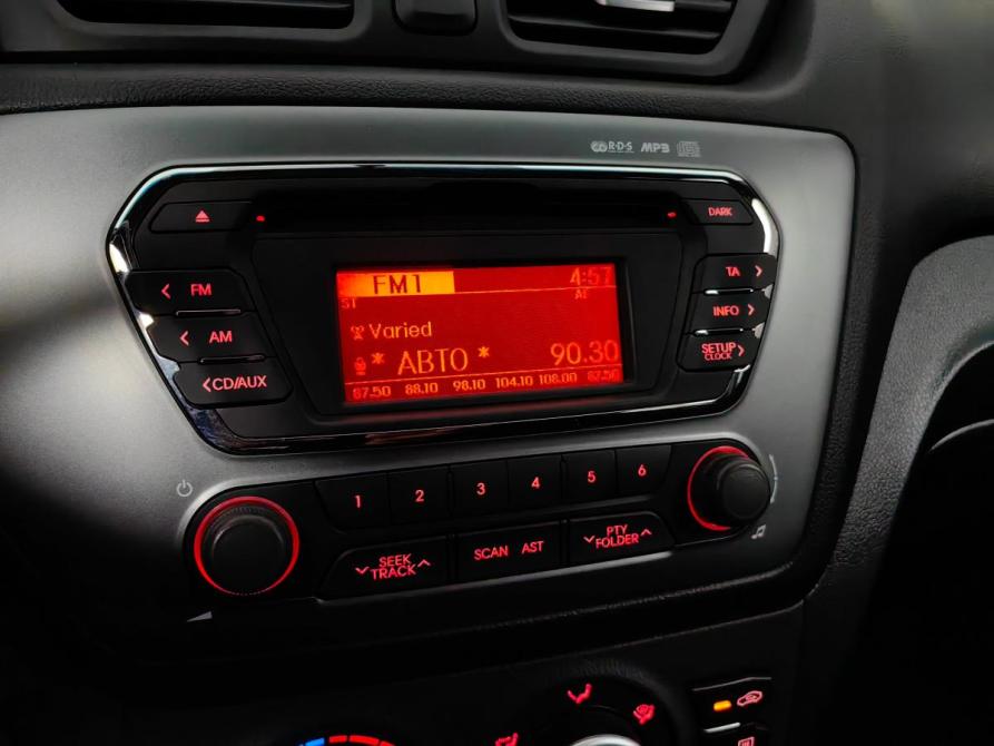 Kia Rio III Москва  - изображение 17