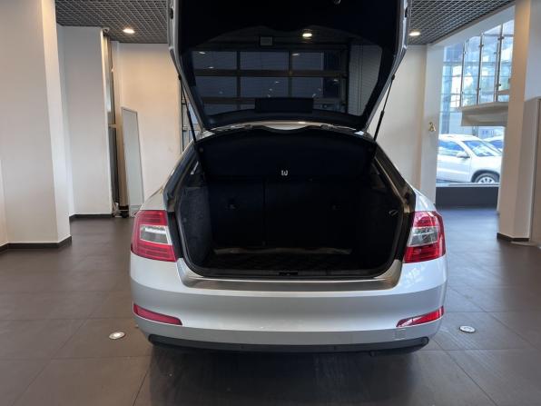 Skoda Octavia III (A7) с пробегом 2014 года, цена 945 000 рублей, 300255 км, лифтбек, Автокод Объявления