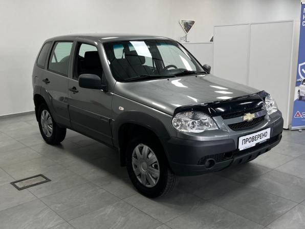 Chevrolet Niva I Рестайлинг с пробегом 2019 года, цена 799 000 рублей, 87200 км, внедорожник, Автокод Объявления