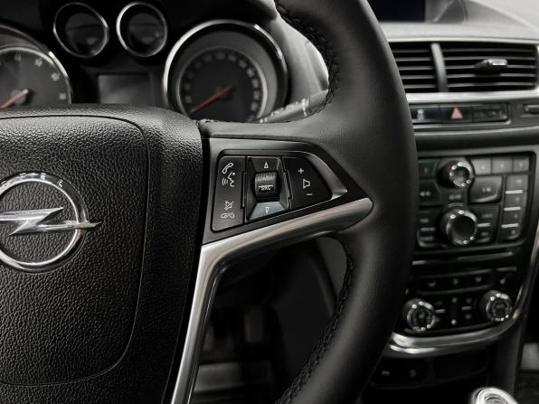 Opel Mokka I с пробегом 2014 года, цена 1 045 000 рублей, 204409 км, внедорожник, Автокод Объявления