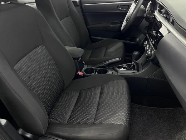 Toyota Corolla XI (E160 E170 E180) с пробегом 2015 года, цена 1 290 000 рублей, 218300 км, седан, Автокод Объявления