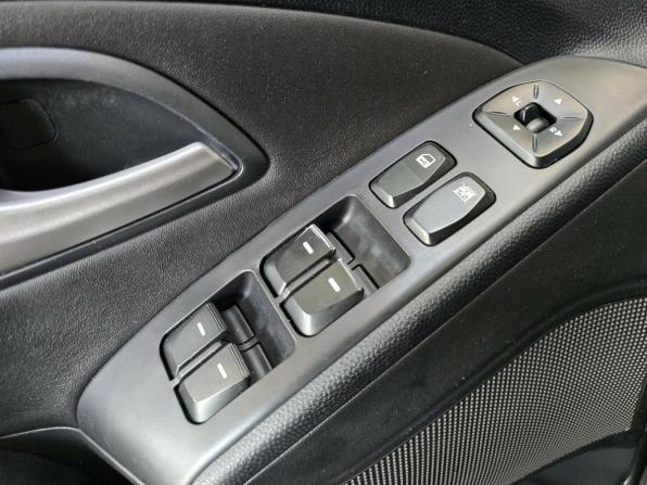 Hyundai ix35 I с пробегом 2011 года, цена 1 049 000 рублей, 234000 км, внедорожник, Автокод Объявления