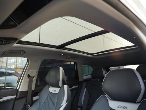 Geely Atlas II с пробегом 2023 года, цена 2 646 000 рублей, 44384 км, внедорожник, Автокод Объявления