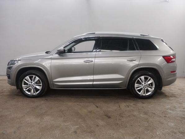 Skoda Kodiaq I с пробегом 2020 года, цена 2 623 000 рублей, 232499 км, внедорожник, Автокод Объявления