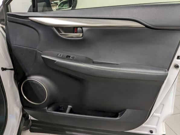 Lexus NX I Рестайлинг с пробегом 2017 года, цена 2 990 000 рублей, 136730 км, внедорожник, Автокод Объявления