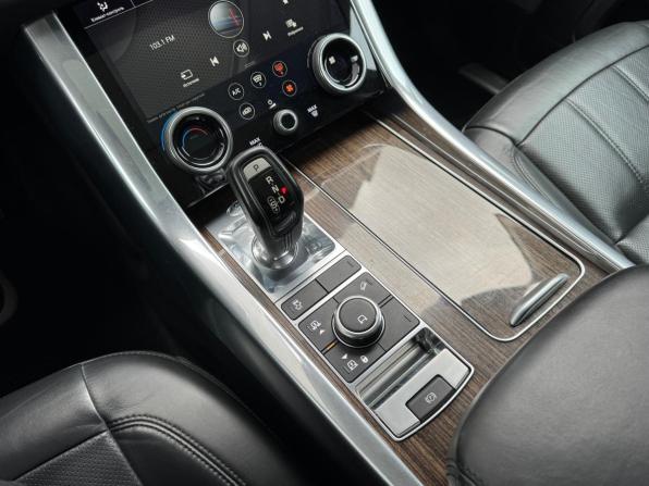 Land Rover Range Rover Sport II Рестайлинг с пробегом 2018 года, цена 4 750 000 рублей, 145817 км, внедорожник, Автокод Объявления