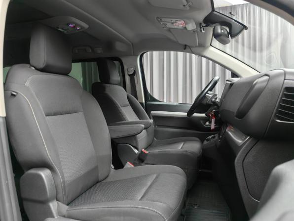 Citroen SpaceTourer I с пробегом 2019 года, цена 2 499 000 рублей, 143846 км, минивэн, Автокод Объявления