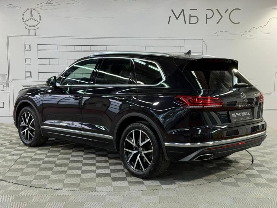 Volkswagen Touareg III Москва  - изображение 9